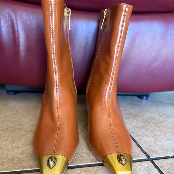 Kurt Geiger  Regent Patent Leather Ankle Booties SZ  6.5/US  36.5/EU. Or - Picture 1 of 13